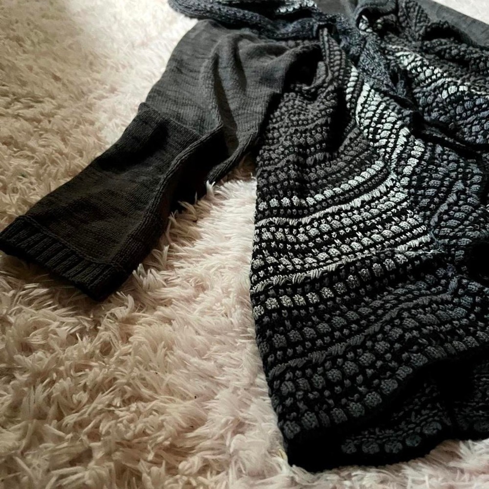 Slouchy Cozy Gothic Emo Grunge Ruffle Whimsical Cardigan Women's L Witchy Zodiac - Picture 4 of 5